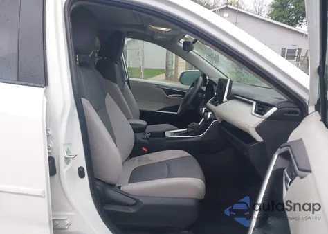 2024 Toyota Rav4 Xle z USA, uszkodzony, nr VIN 2T3P1RFV7RW455469